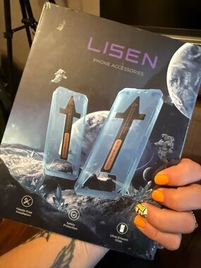 LISEN screen protectors - Packaged